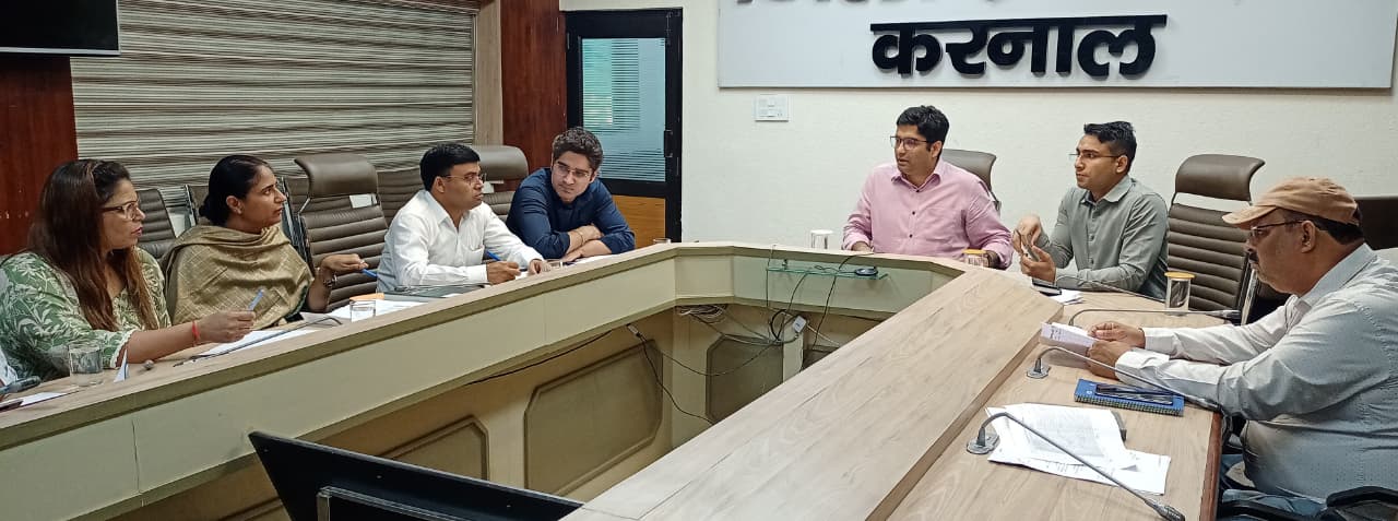 लाइब्रेरी और शिवधाम के कार्य 15 नवंबर तक करें पूरा : डीसी से संबंधित हरियाणा सरकार की आधिकारिक तस्वीर