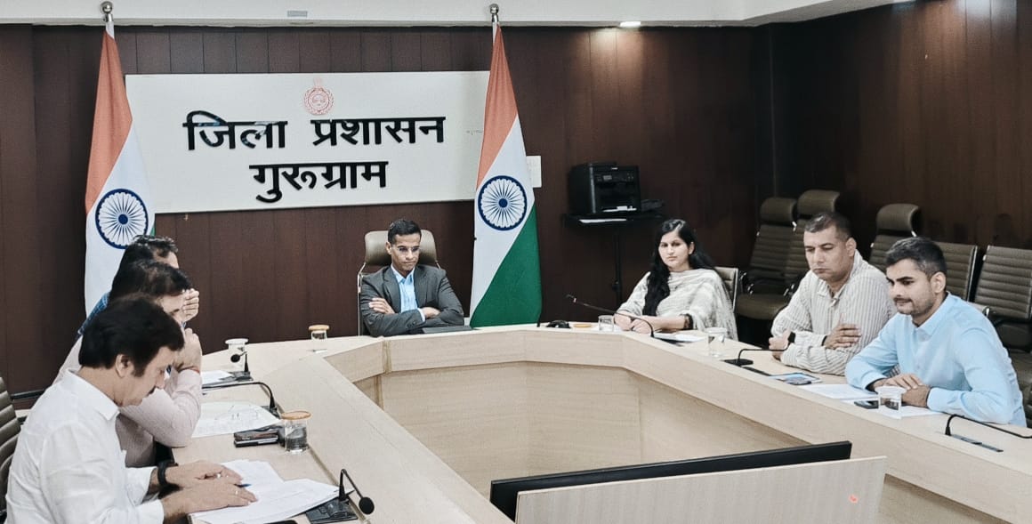 - *डीसी उत्तम सिंह ने दी जानकारी, नागरिकों को मिलेगी घर बैठे पोर्टल के माध्यम से स्व-गणना की सुविधा, इसके बाद प्रगणक घर-घर जाकर एकत्रित करेंगे जानकारी* से संबंधित हरियाणा सरकार की आधिकारिक तस्वीर
